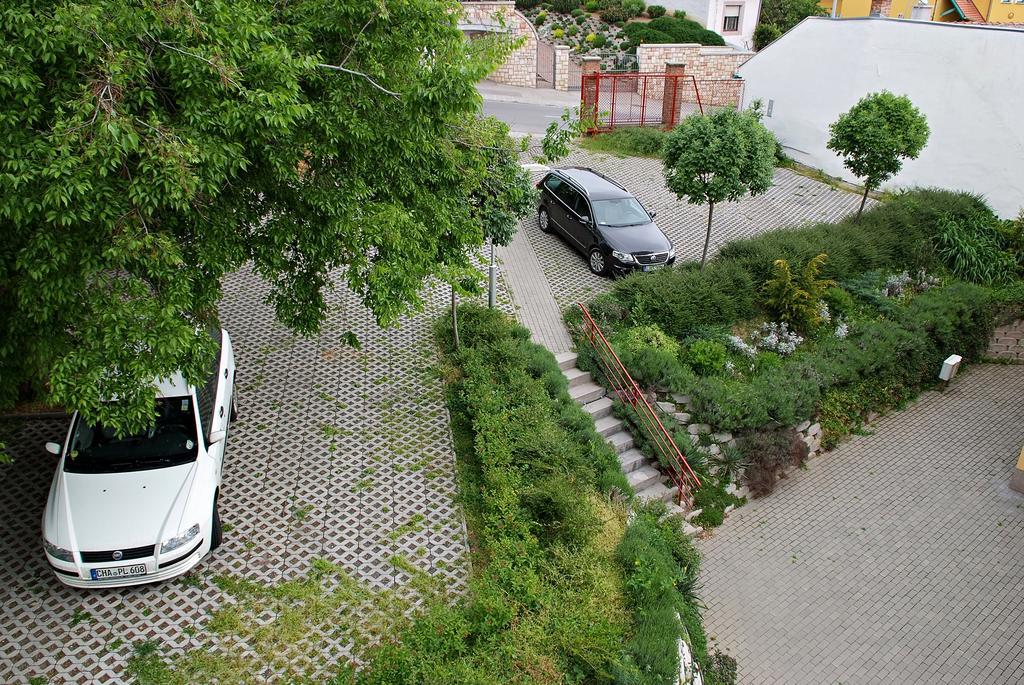 Centrum Apartmanhaz פץ' מראה חיצוני תמונה