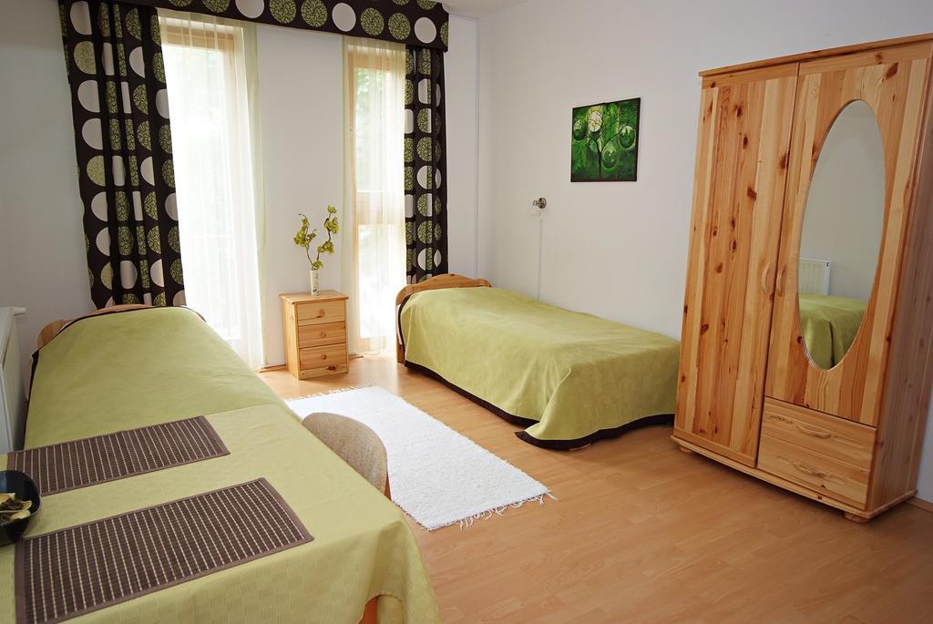 Centrum Apartmanhaz פץ' מראה חיצוני תמונה
